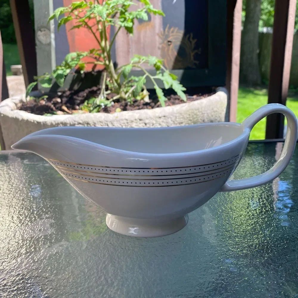 West Elm Fishs Eddy Metallic Gold Gravy Boat